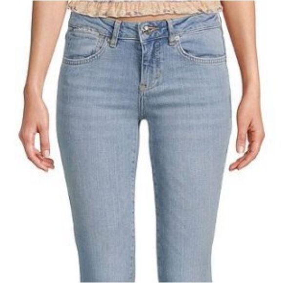 Free People Liv Crop Flare Leg Mid Rise Jeans Medium Wash Released Hem Size 30 - Picture 4 of 13